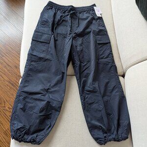 NWT Uniqlo JWAnderson Navy Cargo pants, Size L